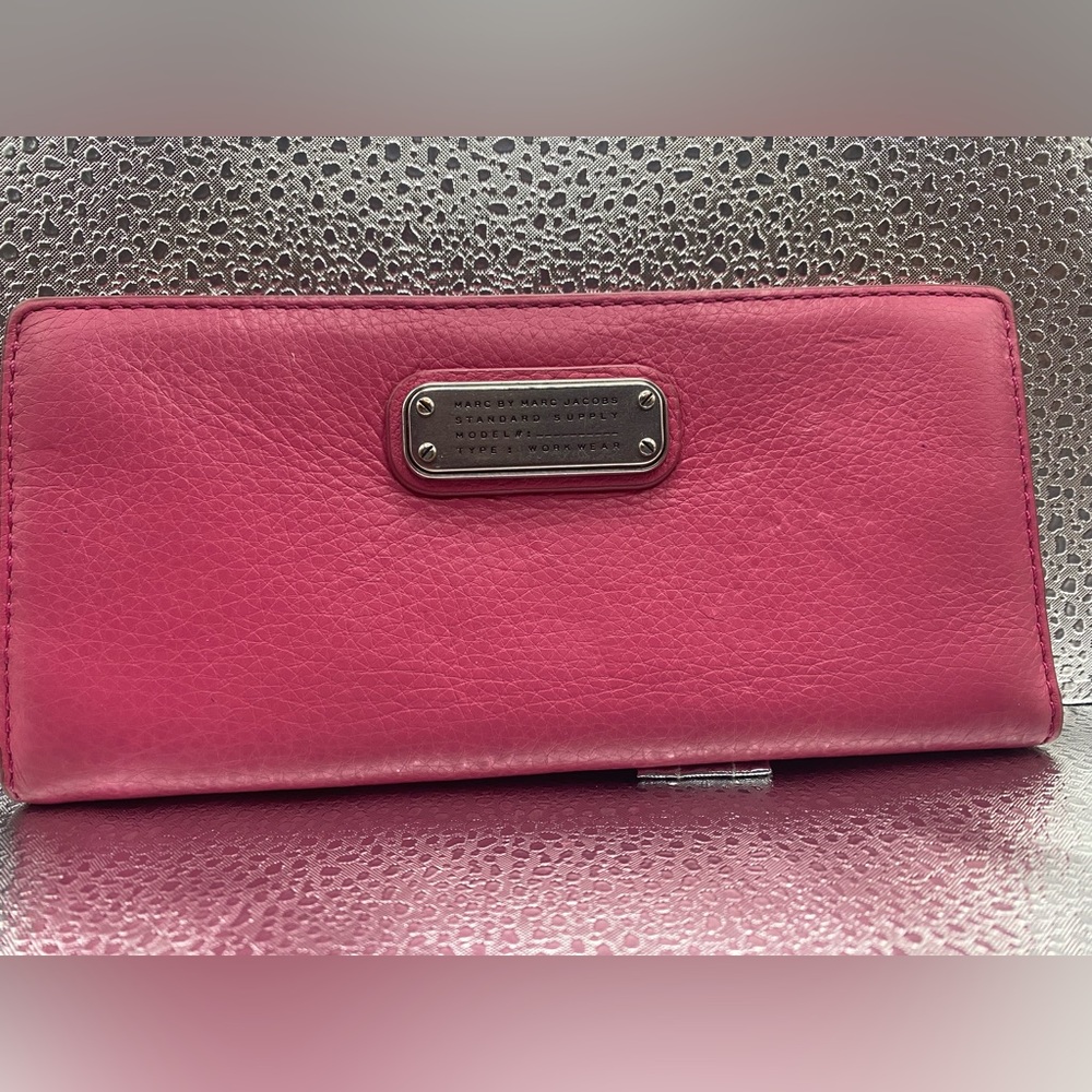 Marc Jacobs wallet